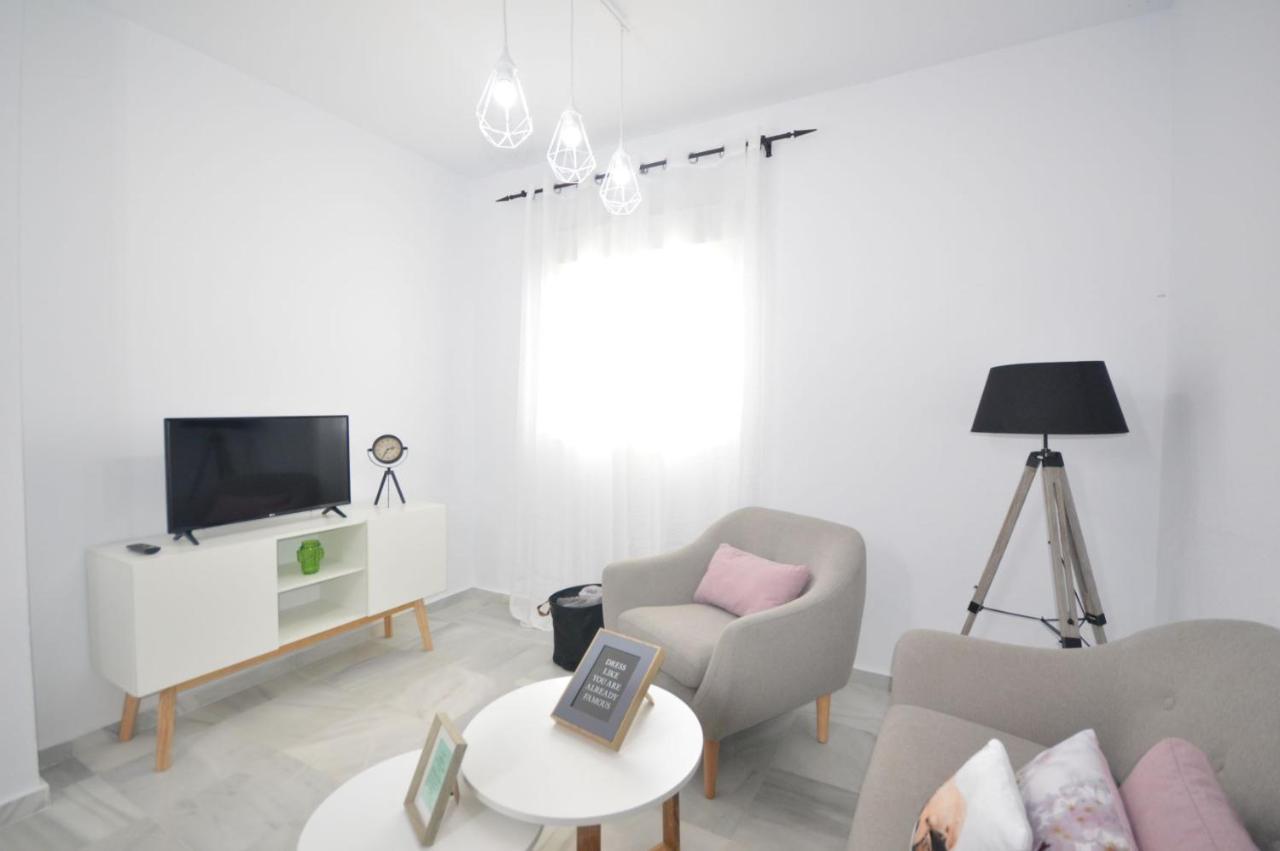 Apartamento centrico en Conil con garaje Conil De La Frontera Exterior foto