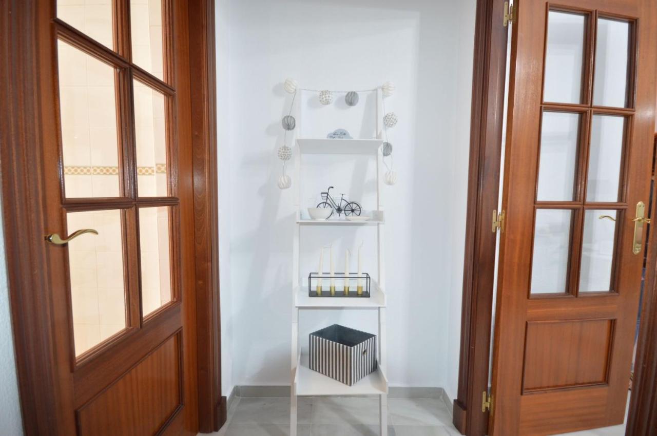 Apartamento centrico en Conil con garaje Conil De La Frontera Exterior foto