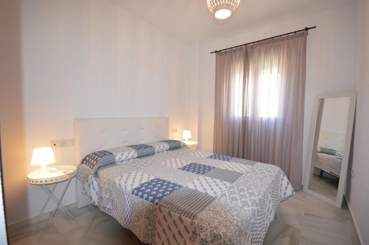 Apartamento centrico en Conil con garaje Conil De La Frontera Exterior foto
