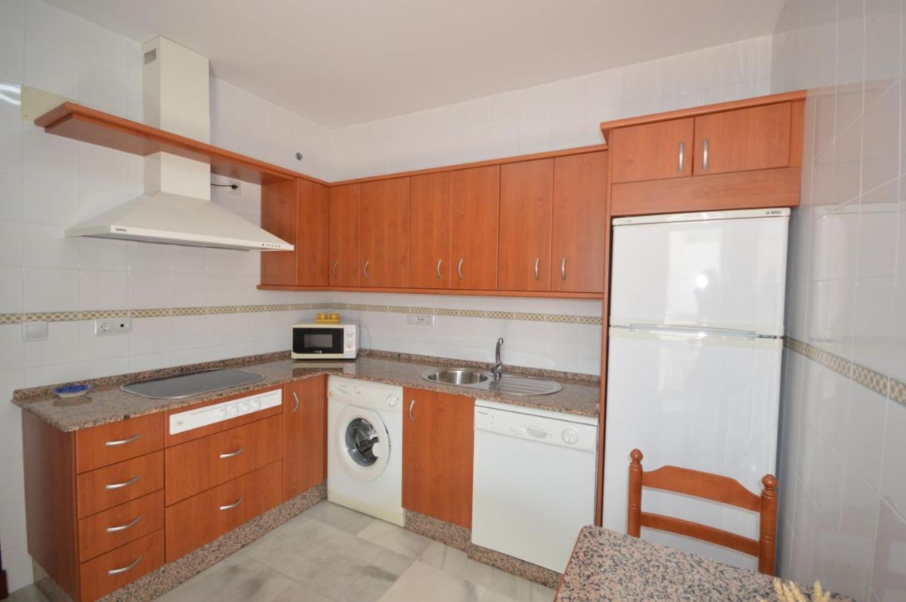 Apartamento centrico en Conil con garaje Conil De La Frontera Exterior foto