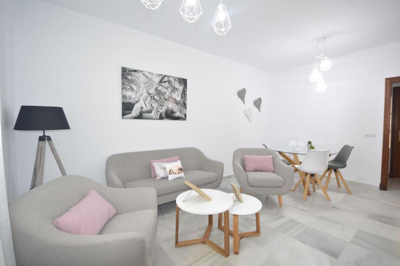 Apartamento centrico en Conil con garaje Conil De La Frontera Exterior foto