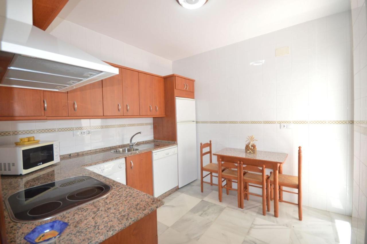 Apartamento centrico en Conil con garaje Conil De La Frontera Exterior foto