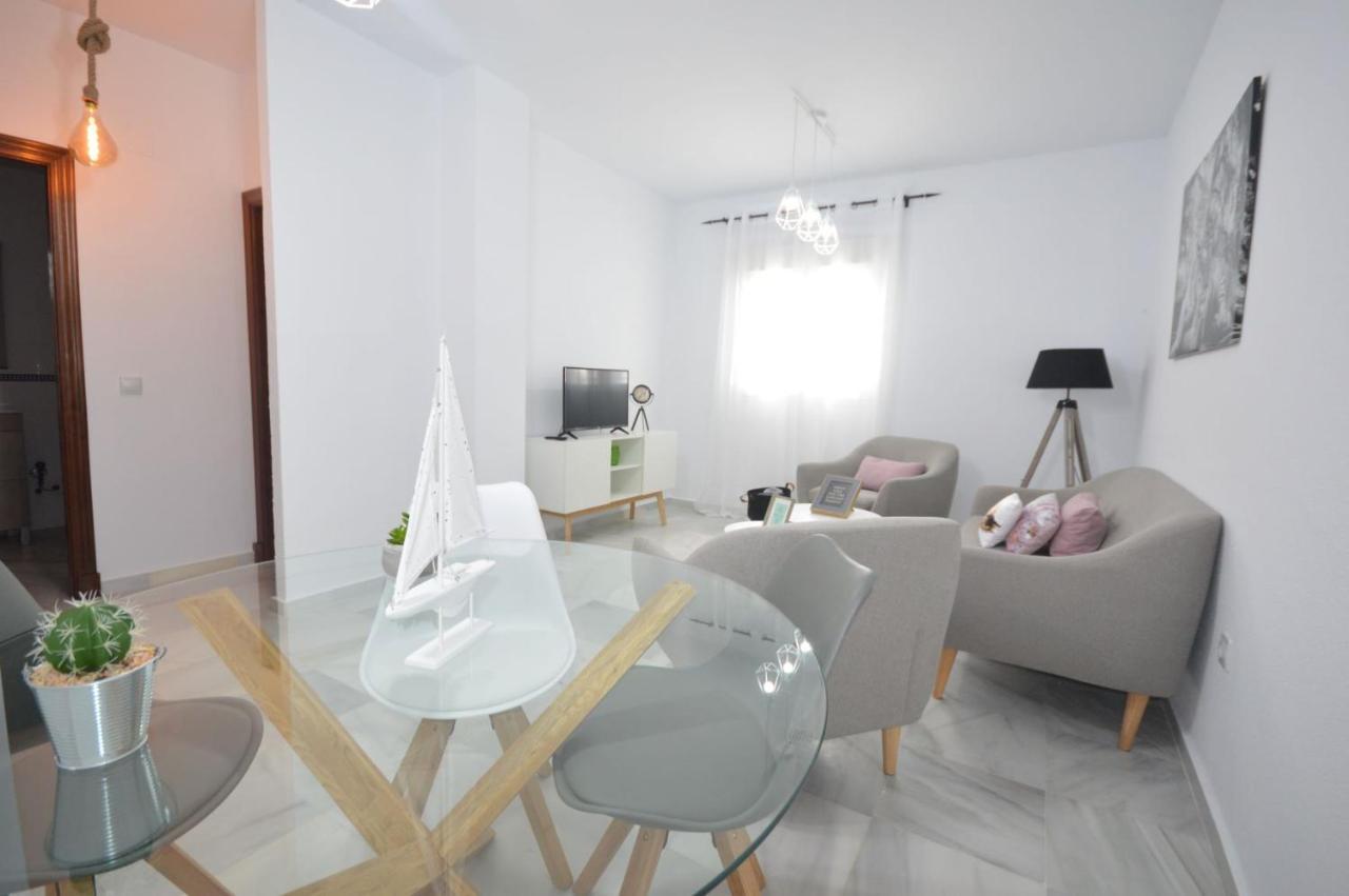 Apartamento centrico en Conil con garaje Conil De La Frontera Exterior foto