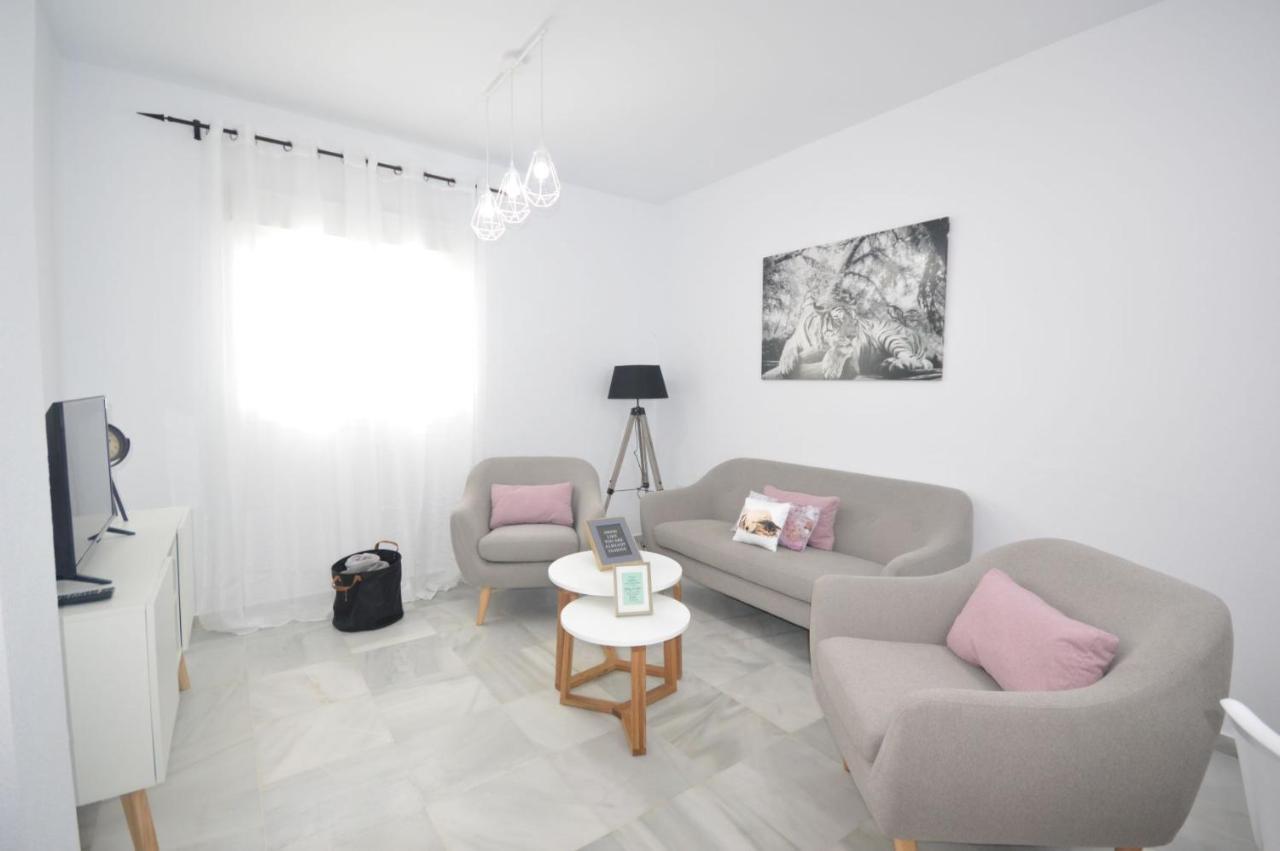 Apartamento centrico en Conil con garaje Conil De La Frontera Exterior foto